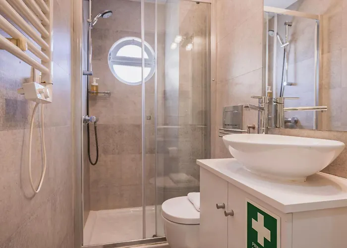 70m2 Tagus River Terrace In Alfama By Lovelystay