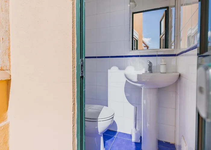 70m2 Tagus River Terrace In Alfama By Lovelystay *