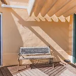 Апартаменти Whome Sunny Terrace With River Views *