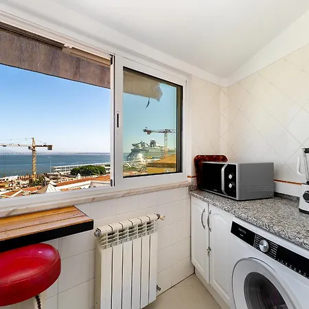 Lägenhet Whome Sunny Terrace With River Views