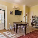 Whome Sunny Terrace With River Views Lejlighed *