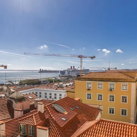 70m2 Tagus River Terrace In Alfama By Lovelystay Lejlighed
